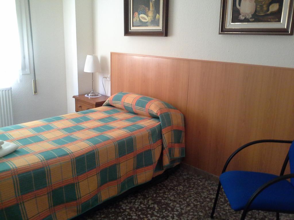 Pension Lacasta Zaragoza Dış mekan fotoğraf